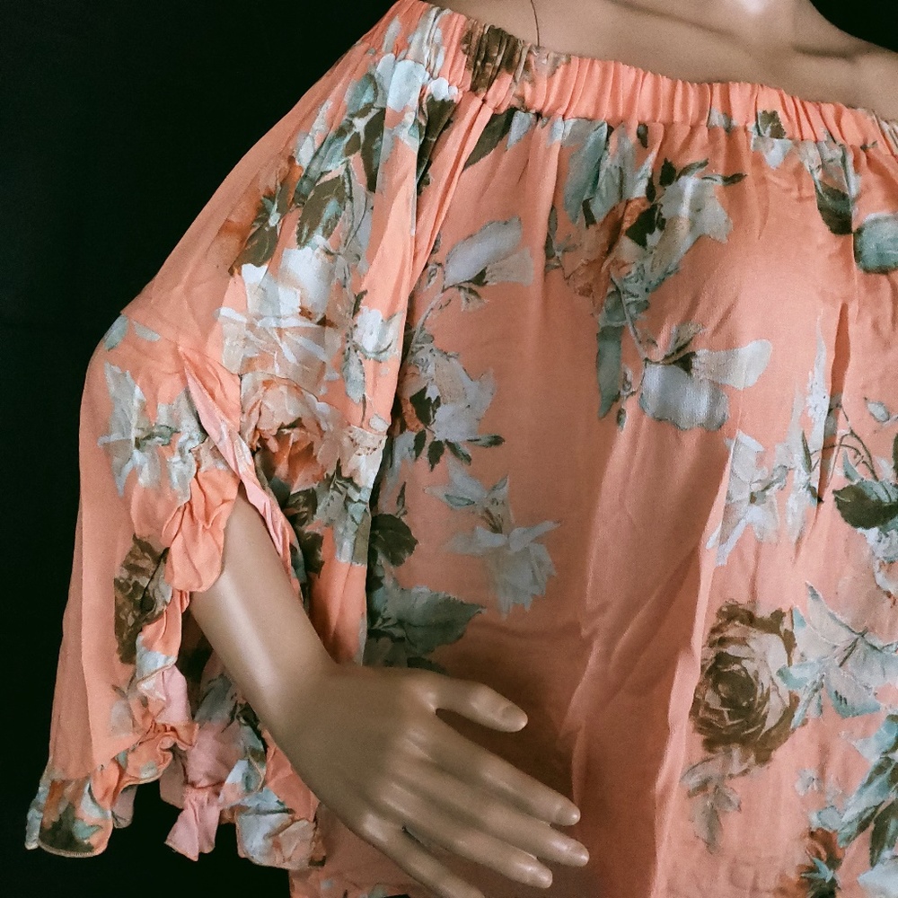 Skylar + Jade Women Off Shoulder Blouse Top Floral Size 1X - NWT - Picture 4 of 7